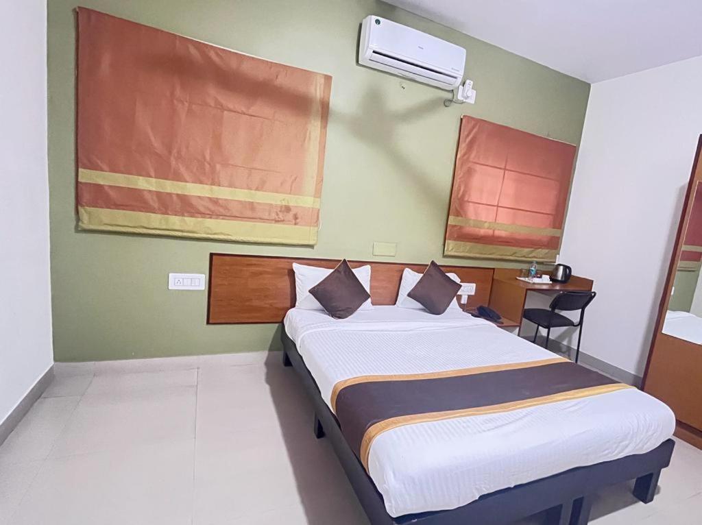 Airport Bliss Boutique Hotel Yelahanka Exterior photo